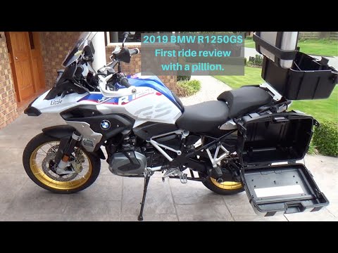 Test ride a 2019 BMW1250GS with a pillion.