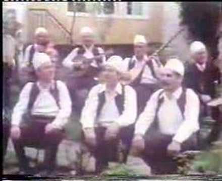 Qamili i Vogël & Mazllum Mezini - Zambaku i bardhë