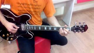Video thumbnail for GUITARRA SEMI ACUSTICA TAGIMA BLUES 3000 by Rossi Instrumentos Musicais
