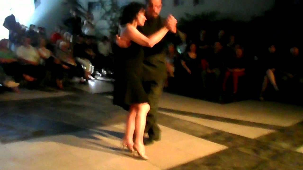 1 Milonga del Patio presenta; Guillermina Quiroga y Roberto Leiva   Quejas de bandoneòn
