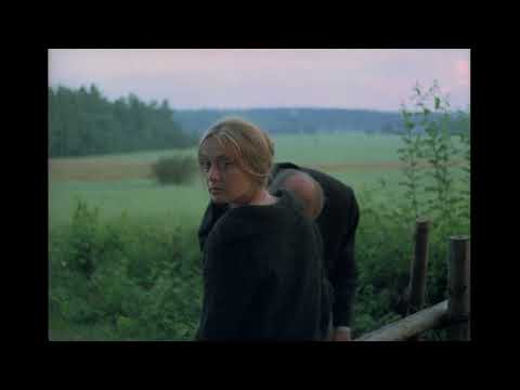 Scene from Mirror 1975 - Margarita Terekhova, Filipp Yankovskiy, Ignat Daniltsev, Oleg Yankovskiy