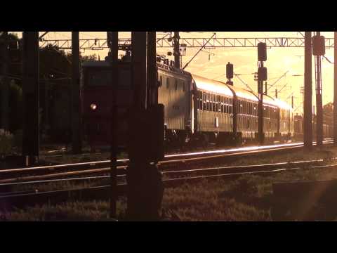 IR1958 Suceava Nord - Mangalia pleaca din statia Suceava cu 41-0156-4