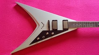 Video thumbnail for www.GuitarsCollector.com - [2006] LTD DV8-R Dave Mustaine LIMITED EDITION by Guitars Collector