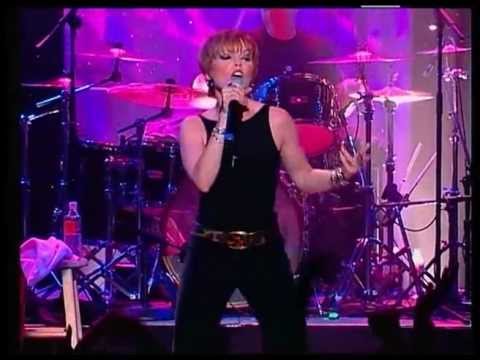 Pat Benetar - Hit Me With Your Best Shot - (Summer Vacation, USA, 2001)