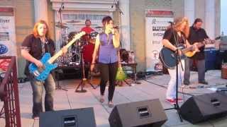 Why Do I --  Seeing Red