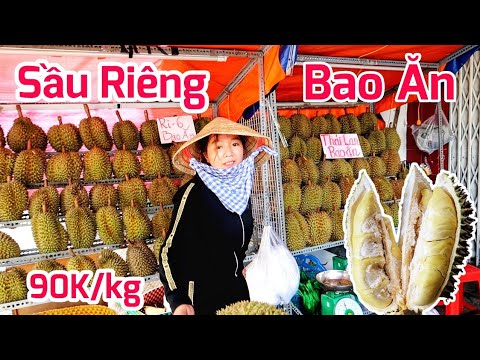 Bắt gặp em gái bổ sầu Riêng không giống ai trên vỉa hè Sài Gòn | Saigon Travel
