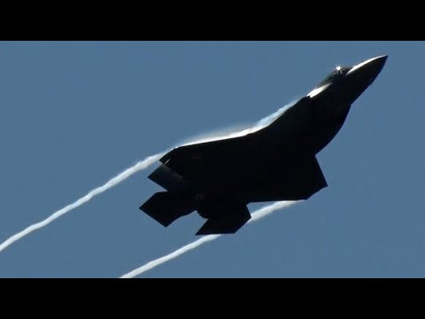 2021 Arctic Lightning Airshow - F-35A Lightning II Demonstration
