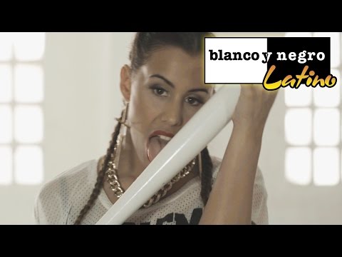 Blackka - Muévelo (Official Video)