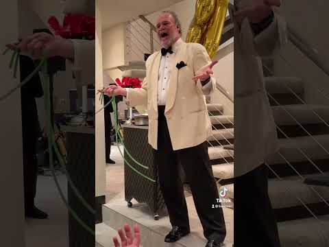 A Rope 🪢 Trick by Johnny Ace Palmer, world 🌍 champion magician 🪄🎩