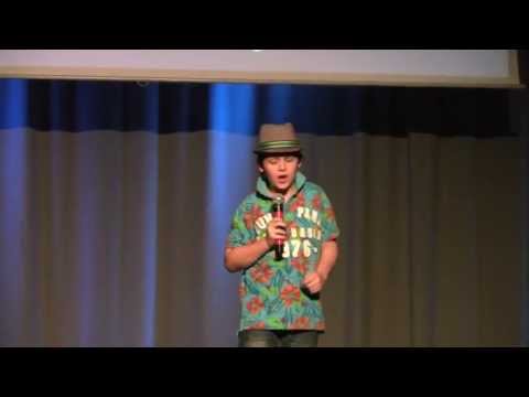 Łukasz Piekarzewski - Wesoły Deszczyk muz. J. Przybora, sł. J. Wasowski -  I miejsce w Rozwiń Talent