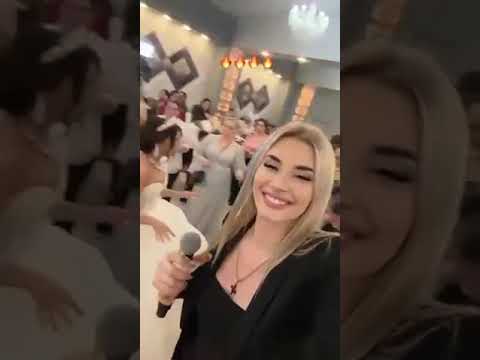 Meliha Imširović na romskoj svadbi