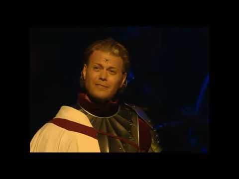 Shot of Sogar der Regen schweigt still heut Nacht by Mark Seibert