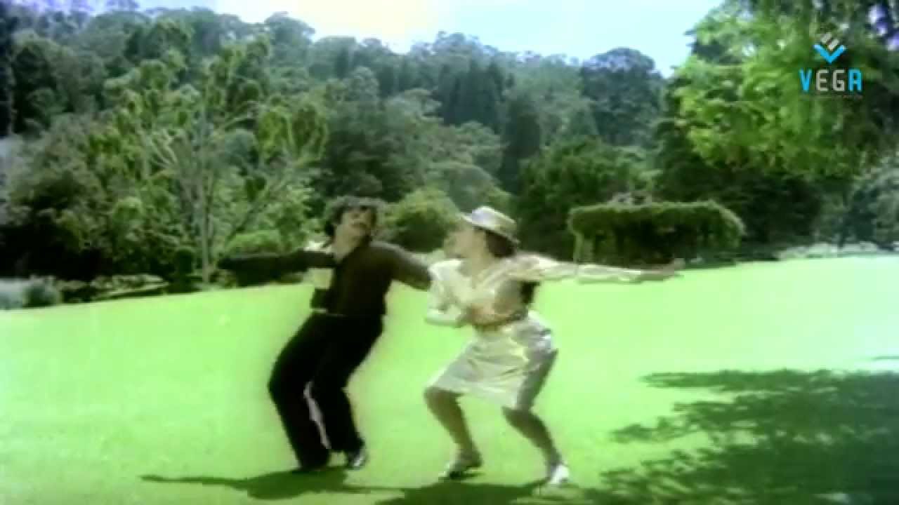 Nee Oru Kaditham Song Lyrics | Iru Medhaigal | P. Susheela, S. P. Balasubrahmanyam