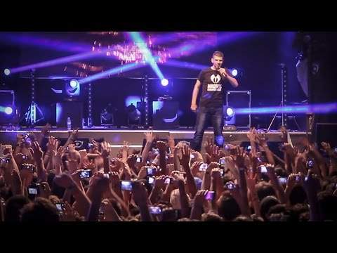 Viktor y Santaflow - Intro Show Buenos Aires 2013
