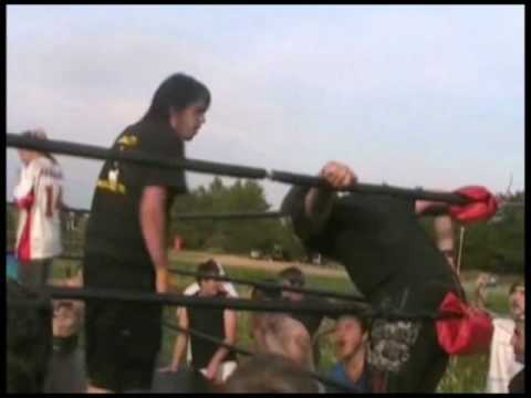 Daniel Makabe vs. Alex McConnell - MV