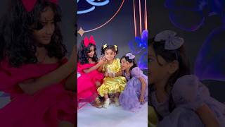 Download lagu 🥹 අනේ චුට්ටක් බලන්න මේ මල් කුමාරියෝ.. 🩷💛💜 mp3