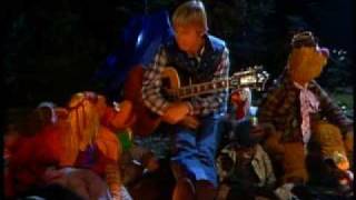 John Denver and The Muppets - Man Eating Chicken and Grandma&#39;s Feather Bed
