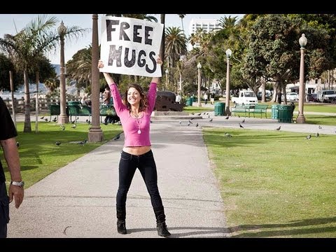 FREE HUGS Campaign - I'm Yours - Jason Mraz with Dashama