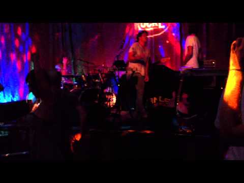 Mansions On The Moon - I Do It