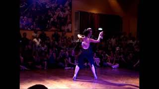 EZEQUIEL PALUDI & GERALDINE ROJAS BAILAN EL TANGO "BAILEMOS" CON LA ORQUESTA COLOR TANGO