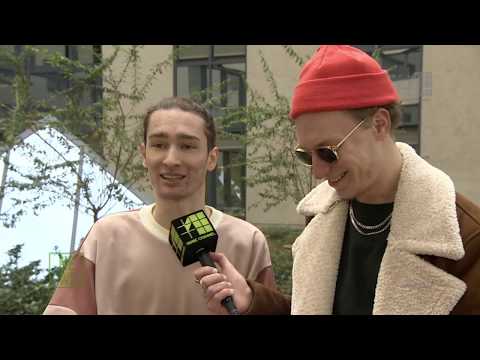 Miskovits és Fehér Holló együtt csapatja az éjszakában