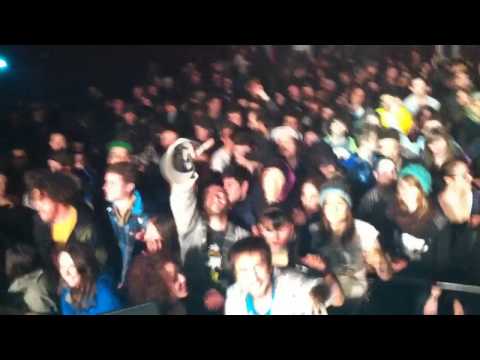 KING GENERAL ,CONSCIOUS SOUNDS LIVE AND DIRECT IN FRANCE