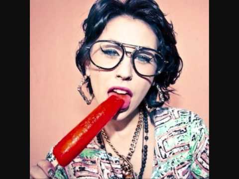 ***NEW*** 2011 KREAYSHAWN - GUCCI GUCCI (REMIX) PROD BY DEEMONEY x RAWHITZ