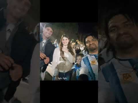 amiguitos y amiguitas💖del León🦁🧉🛹alentando en plaza ciudad vicuña Mackenna Córdoba a selección⚽🏟🇦🇷