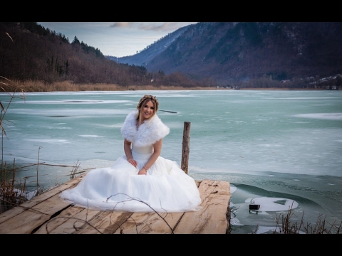 Amna KESKIN - Razbolje se šimšir list