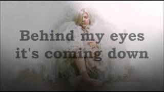 AURORA - Lucky (lyrics)