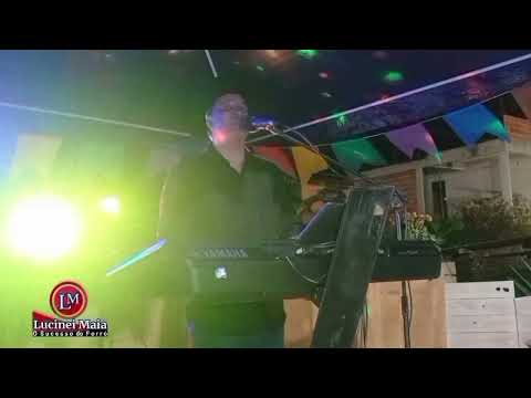 O melhor do forró ao vivo com Lucinei Maia