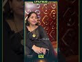 தன் குரலில் பாடி மெய் சிலிர்க்க வைத்�