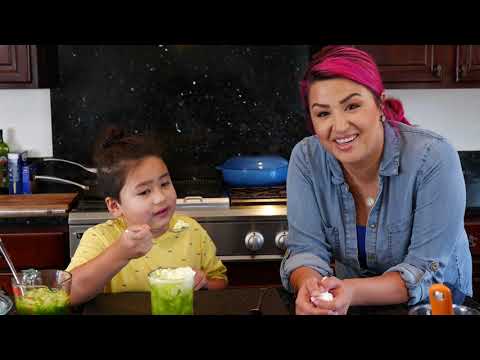 The BEST Easy and REFRESHING CUCUMBER lime RASPADO | MEXICAN Street FOOD