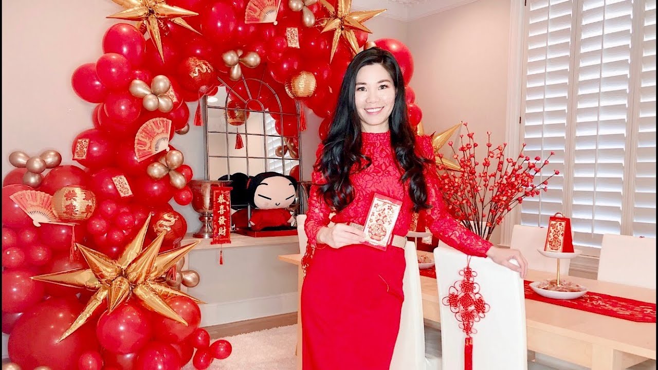 Watch video DIY Chinese New Years Decorations & Balloon Arch Now DIY Chinese New Years Decorations & Balloon Arch