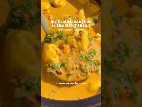 Crockpot Tortellini Soup: Click the link in my bio and then select the photo to get the recipe ❤️