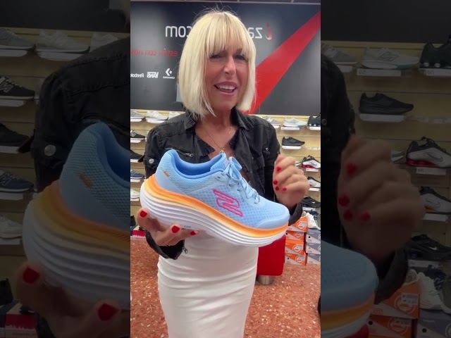 Vídeo relacionado con Skechers MAX Cushioning Endeavour Canova - Tenis para Mujer, Negro, 38 EU
