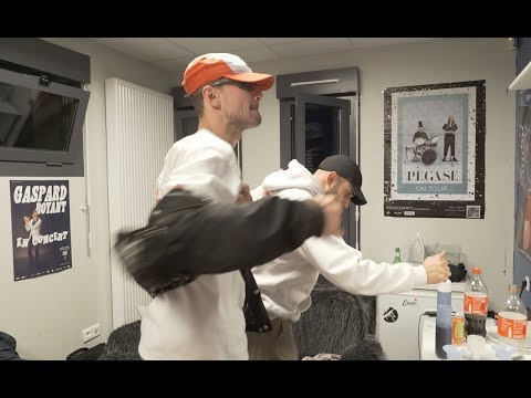 Le 77 - Bawlerztour VLOG#1