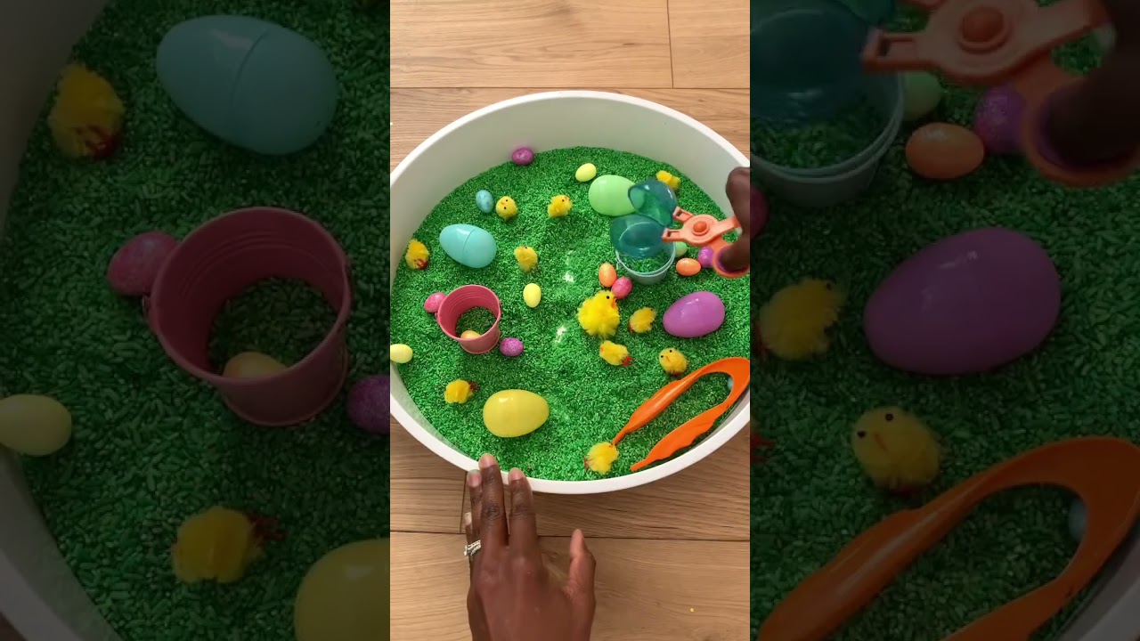 Easter Chick Sensory Bin for #Toddlers and #Preschoolers #easter #sensoryplay #easteregg