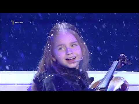 Amelia Uzun și Ana Cernicova - Once Upon a December