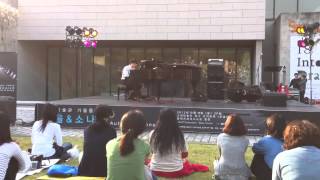 윤한 YoonHan - Beautiful Love (2012.10.13)