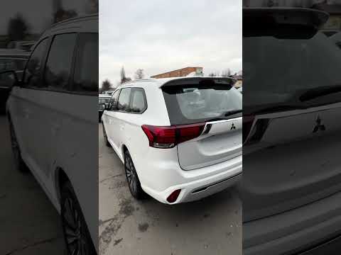 фото mitsubishi outlander iii рестайлинг 0