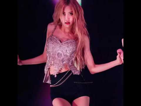 BLACKPINK ROSÉ-the black side of HOTSÉ 🌷🐿️