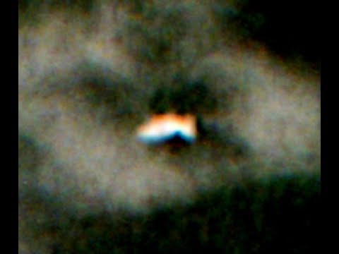 Storm ufos - film and digital - Moon / Milky Way with nikon 1V1 d7100