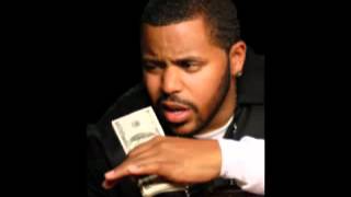 Crooked I feat Topic - Posted On The Corner ( New song 2012 )