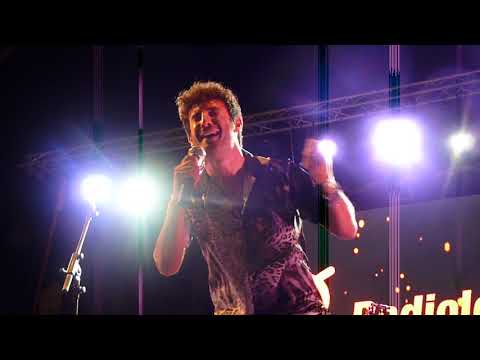 CARLOS TORRES (sevilla 7-10-17) - A que no me dejas (a capela)