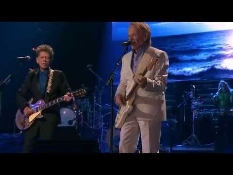 download lagu mp3 mp4 Brian Wilson Sail Away, download lagu Brian Wilson Sail Away gratis, unduh video klip Brian Wilson Sail Away