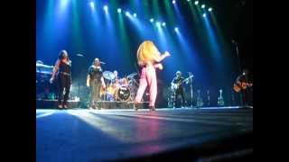 Amanda Marshall - &quot;Let It Rain&quot; live at Casino Rama May 5, 2012