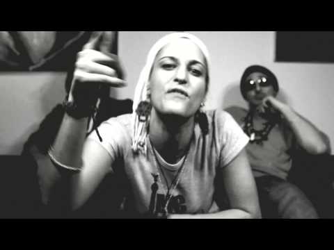 Taiga Trece - Schubladen