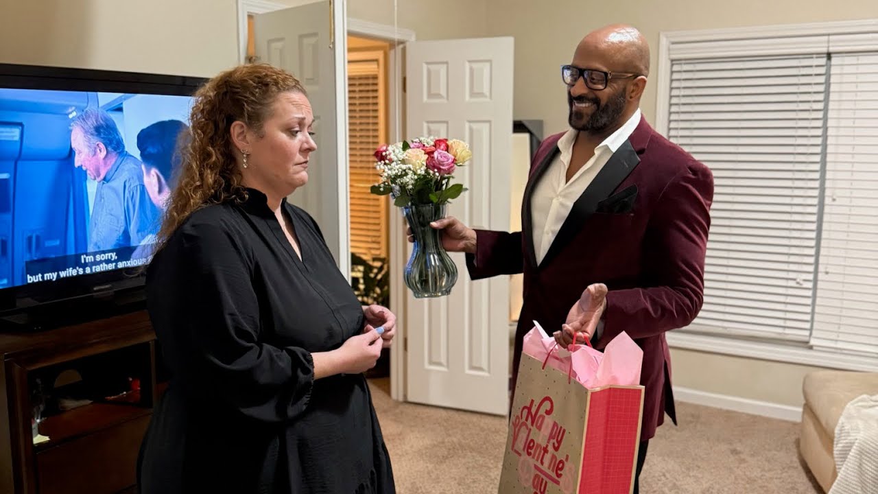 Bethany looks at what Lynette did to her face and doesn’t feel pretty enough to go out on V Day