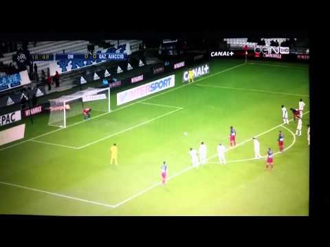 BUT PENALTY ZOUA MARSEILLE - AJACCIO 0-1